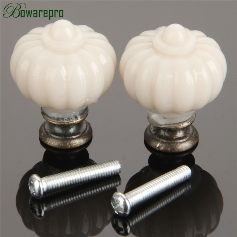 Bouton d'armoire en forme de A - Furniture Hardware Handles avis et prix