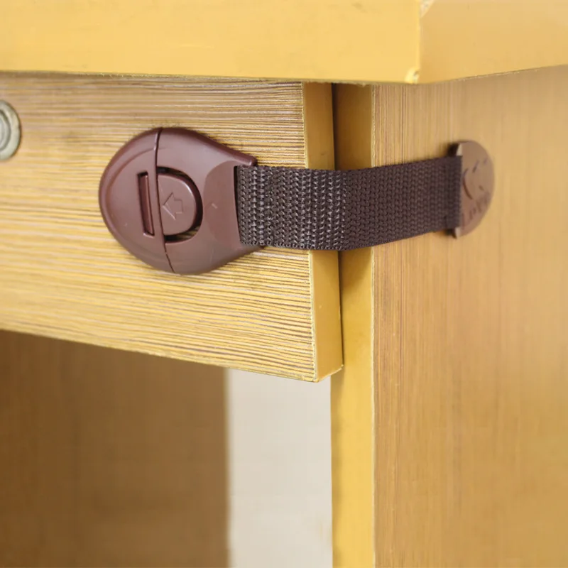 Serrure de sécurité d'armoire  - Furniture Interlocking Hardware avis et prix